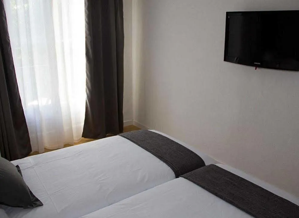 ** Hotel Hostalin Diputacion Barcelona Spain